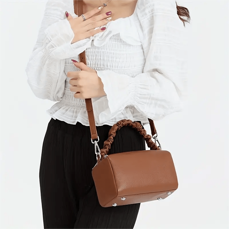 Mini Pillow Bag, Genuine Leather Boston Small Bag, Stylish and Simple Crossbody, Suitable for Work, Parties and Other Occasions